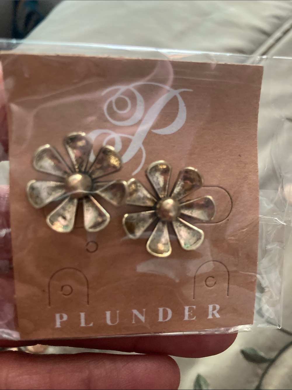 Plunder Vintage Gold Daisy Stud Earrings